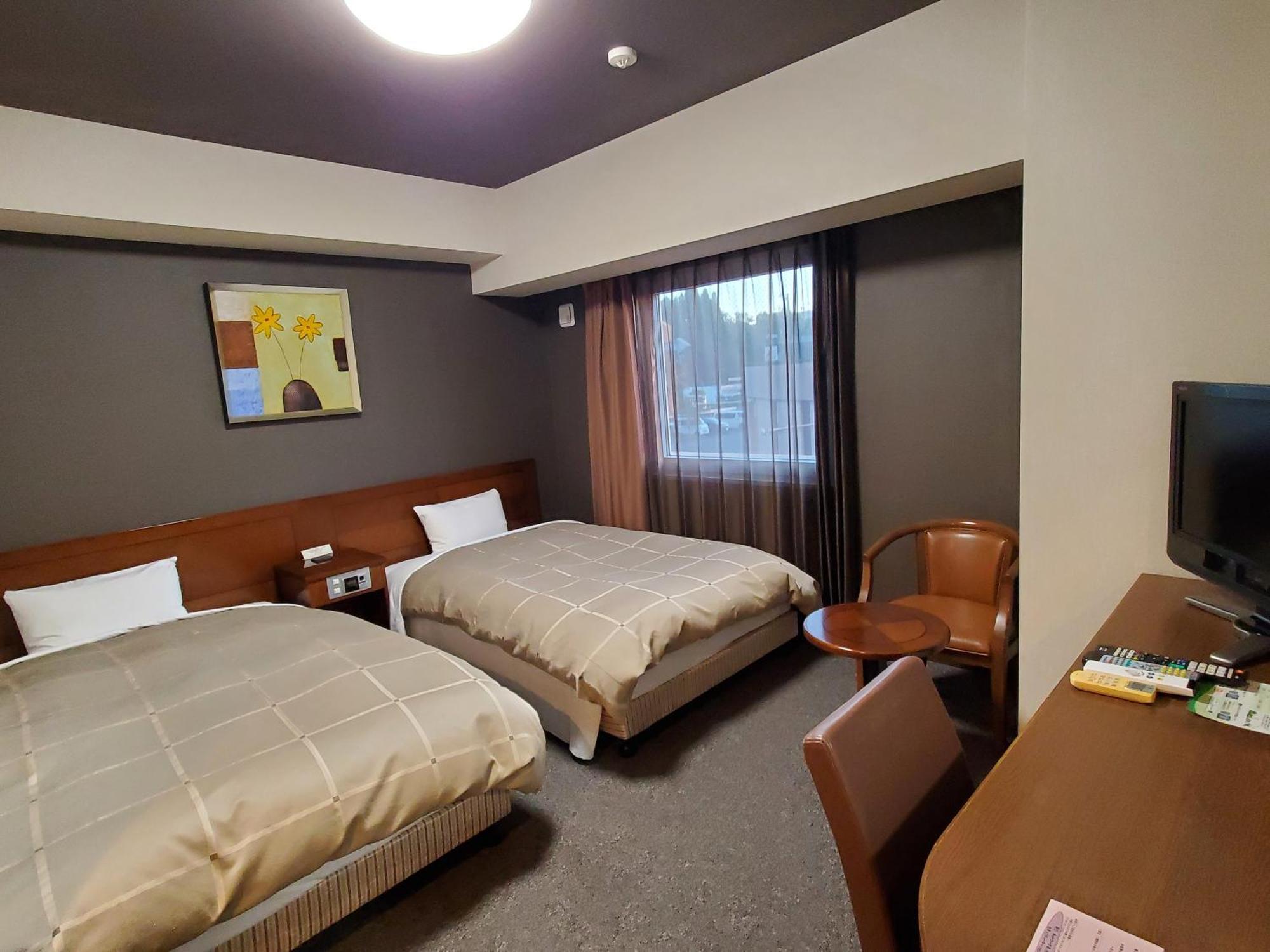 Hotel Route-Inn Dai-Ni Kameyama Inter Extérieur photo